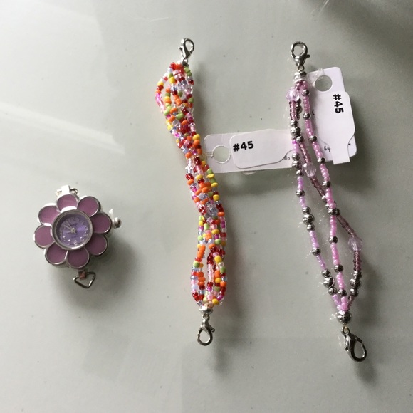 NWT Girls’ Purple Flower Swap Watch & 2 Bands - Picture 1 of 3